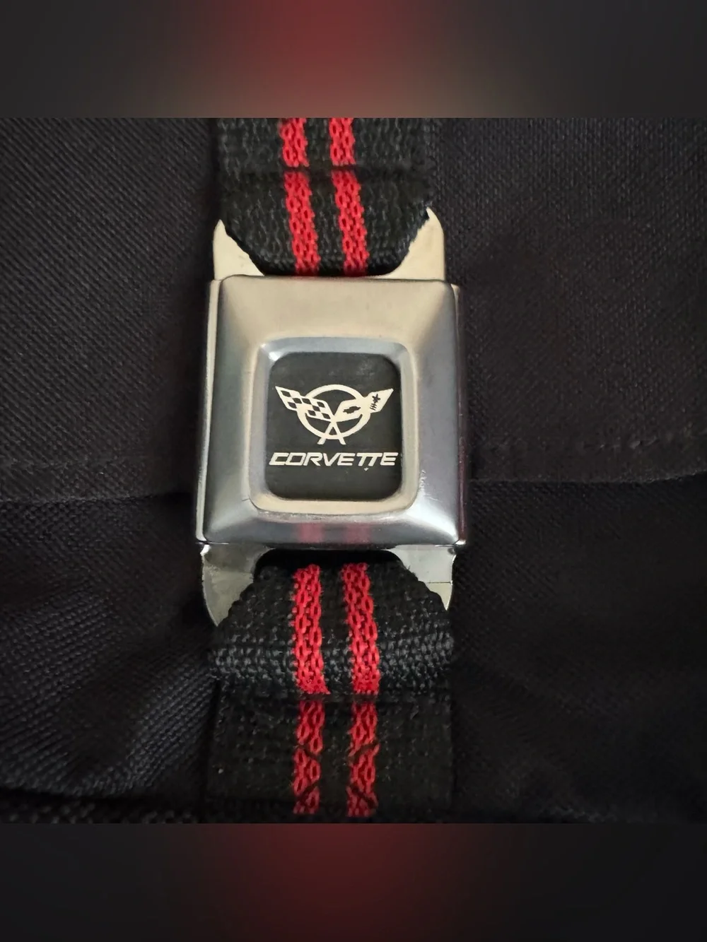 Buckle Down black and red Corvette crossbody bag